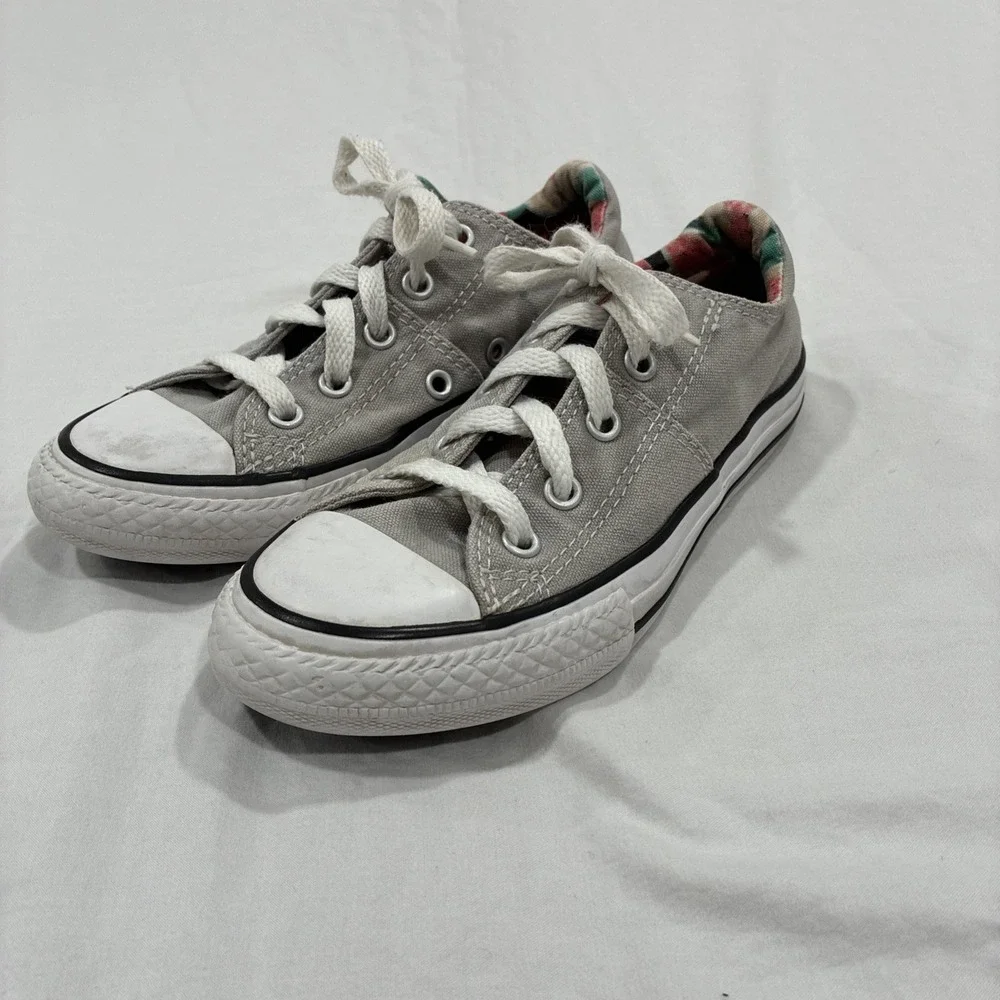 Converse Chuck Taylor Madison  Ox Skateboard Shoes KIDS 13 Gray Watermelon Print